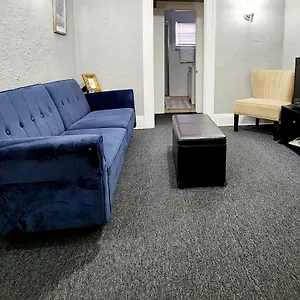 Two Bedroom In Beautiful Downtown Lakeland